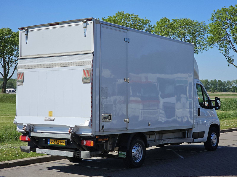 Peugeot Boxer 335 ac EURO6 - Closed box van: picture 3 Peugeot Boxer 335 ac EURO6 - Closed box van: picture 3