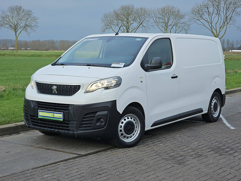 Peugeot Expert 2.0 L2 Automaat Navi Ac! - Small van: picture 2 Peugeot Expert 2.0 L2 Automaat Navi Ac! - Small van: picture 2