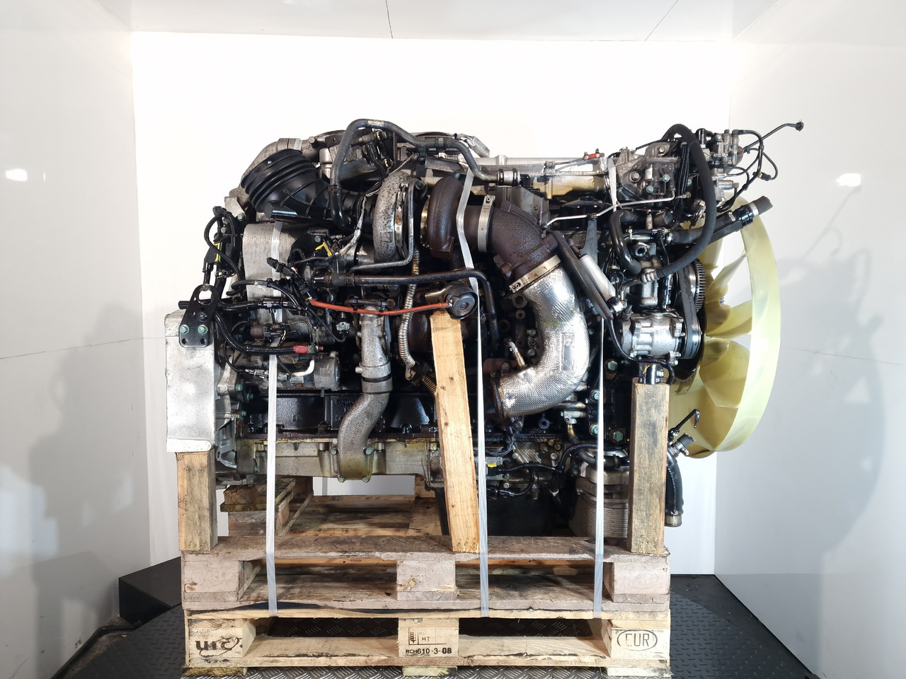 MAN D2676 LF51 Engine (Truck) - Engine for Truck: picture 4 MAN D2676 LF51 Engine (Truck) - Engine for Truck: picture 4