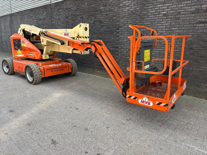 JLG E450AJ - Articulated boom: picture 2 JLG E450AJ - Articulated boom: picture 2
