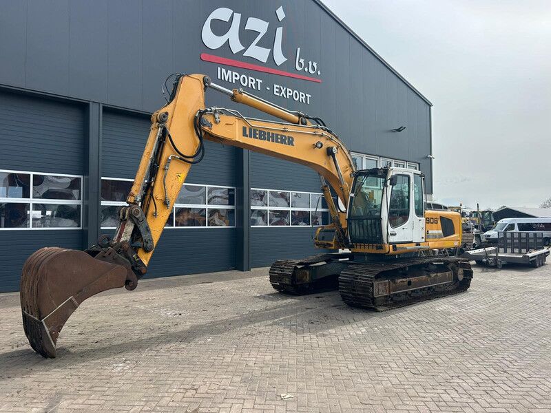 Liebherr R906LC - Crawler excavator: picture 1 Liebherr R906LC - Crawler excavator: picture 1