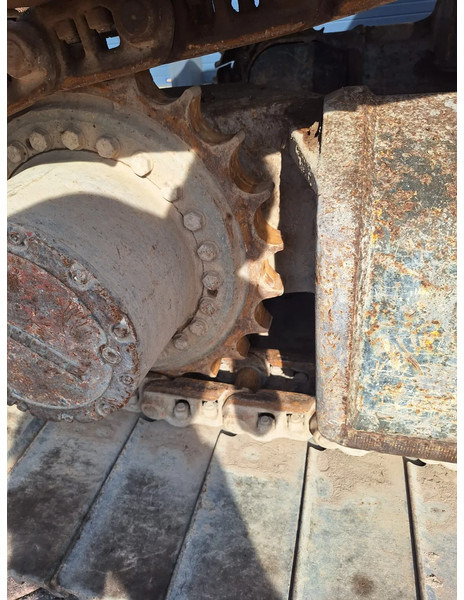 Crawler excavator Liebherr R932: picture 10