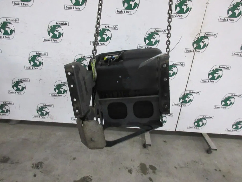 DAF 1708156 DAF LF 290 EURO 6 // 50 LITER INHOUD MODEL 2022 - Fuel tank for Truck: picture 3 DAF 1708156 DAF LF 290 EURO 6 // 50 LITER INHOUD MODEL 2022 - Fuel tank for Truck: picture 3