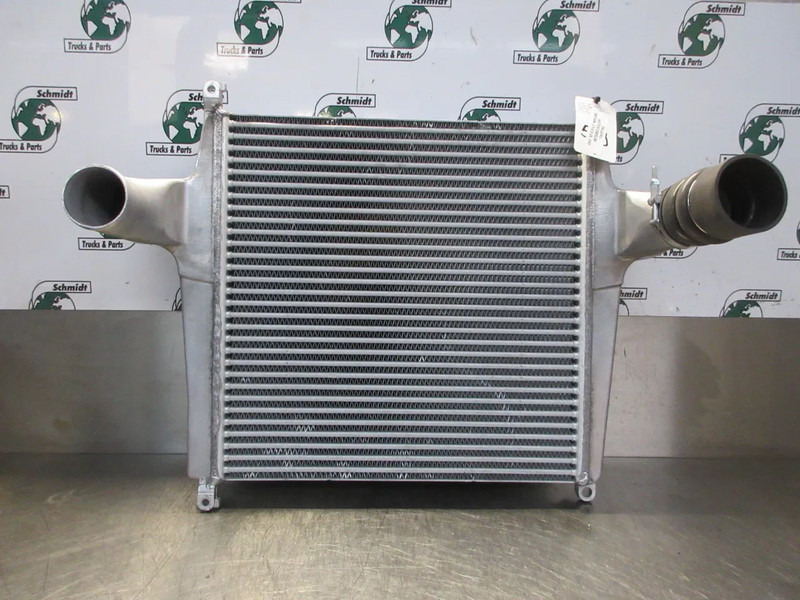 DAF 1708380 INTERCOOLER DAF PX7 EURO 6 NIEUWE & GEBRUIK OP VOORRAAAD - Intercooler for Truck: picture 2 DAF 1708380 INTERCOOLER DAF PX7 EURO 6 NIEUWE & GEBRUIK OP VOORRAAAD - Intercooler for Truck: picture 2
