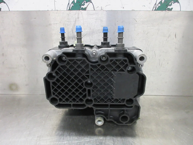Iveco 5802434697 AD BLUE POMP IVECO S WAY 440S42 MODEL 2023 - Fuel processing/ Fuel delivery for Truck: picture 2 Iveco 5802434697 AD BLUE POMP IVECO S WAY 440S42 MODEL 2023 - Fuel processing/ Fuel delivery for Truck: picture 2