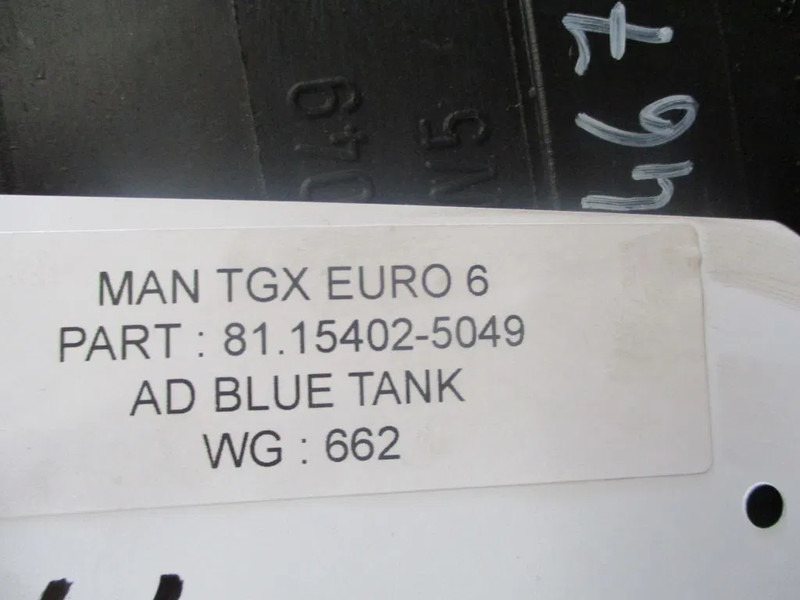 MAN 81.15402-5049/5041 Ad-Bluetank 60Liter EURO 6 - Fuel tank for Truck: picture 3 MAN 81.15402-5049/5041 Ad-Bluetank 60Liter EURO 6 - Fuel tank for Truck: picture 3
