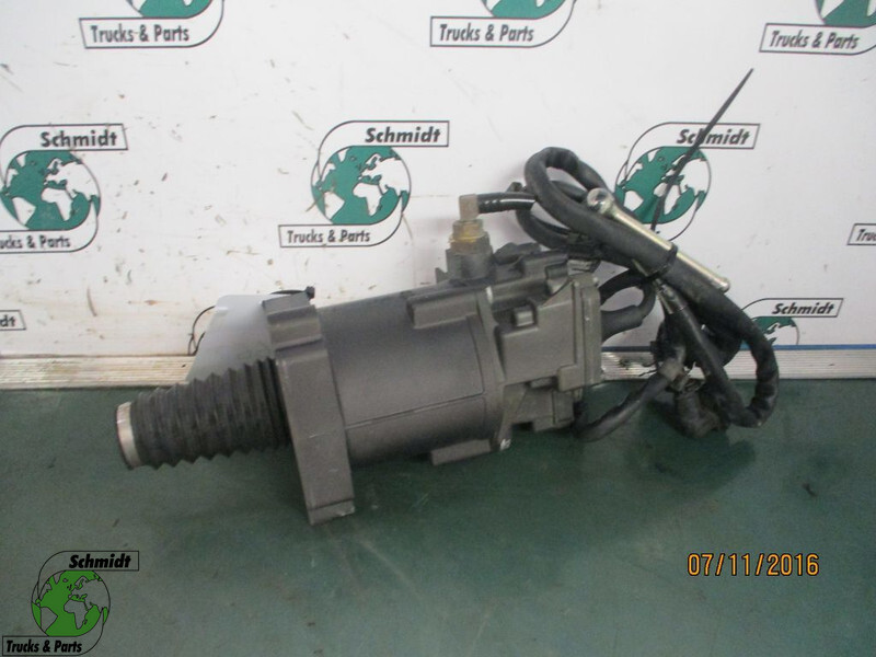 MAN 81.30716-6111 KOPELLINGS POMP MODULE MAN TGS TGX EURO 6 - Clutch and parts for Truck: picture 1 MAN 81.30716-6111 KOPELLINGS POMP MODULE MAN TGS TGX EURO 6 - Clutch and parts for Truck: picture 1