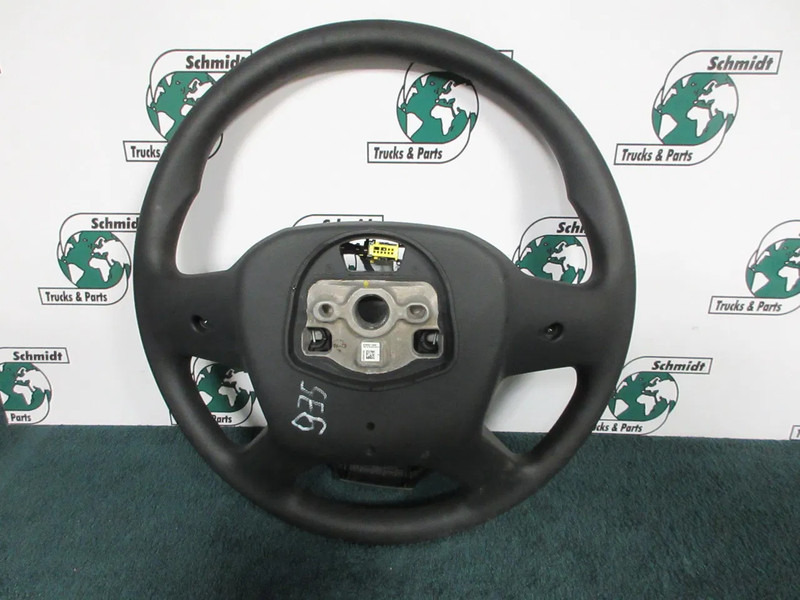 MAN 81.46430-6097 81.46430-0090 STUURWIEL MAN TGM 18.250 EURO 6 MODEL 2024 - Steering wheel for Truck: picture 4 MAN 81.46430-6097 81.46430-0090 STUURWIEL MAN TGM 18.250 EURO 6 MODEL 2024 - Steering wheel for Truck: picture 4