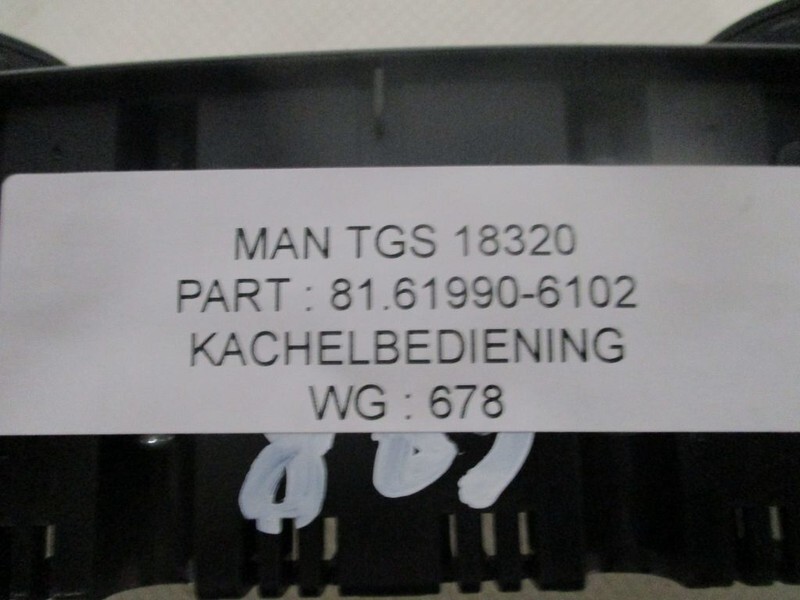 MAN 81.61990-6102 kachel bediening - Electrical system for Truck: picture 2 MAN 81.61990-6102 kachel bediening - Electrical system for Truck: picture 2