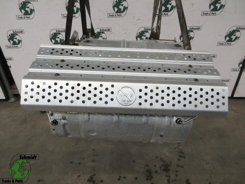 Mercedes-Benz A 005 490 69 12 KATALYSATOR MERCEDES 1221 EURO 6 MODEL 2018 - Catalytic converter for Truck: picture 1 Mercedes-Benz A 005 490 69 12 KATALYSATOR MERCEDES 1221 EURO 6 MODEL 2018 - Catalytic converter for Truck: picture 1