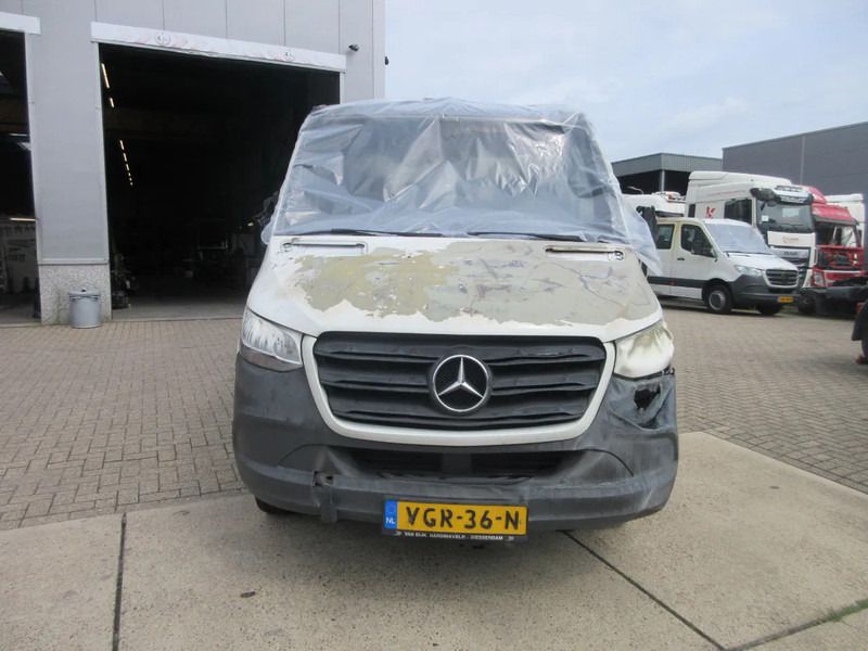 Mercedes-Benz MERCEDES SPRINTER CABINE COMPLEET ZONDER ACHTERCHASSIS - Cab and interior for Commercial vehicle: picture 3 Mercedes-Benz MERCEDES SPRINTER CABINE COMPLEET ZONDER ACHTERCHASSIS - Cab and interior for Commercial vehicle: picture 3