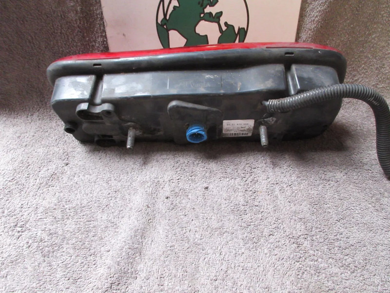Renault 5010595382 // 5001870556 // 152251 152799 RECHTS EN LINKS EURO 6 - Tail light for Truck: picture 4 Renault 5010595382 // 5001870556 // 152251 152799 RECHTS EN LINKS EURO 6 - Tail light for Truck: picture 4