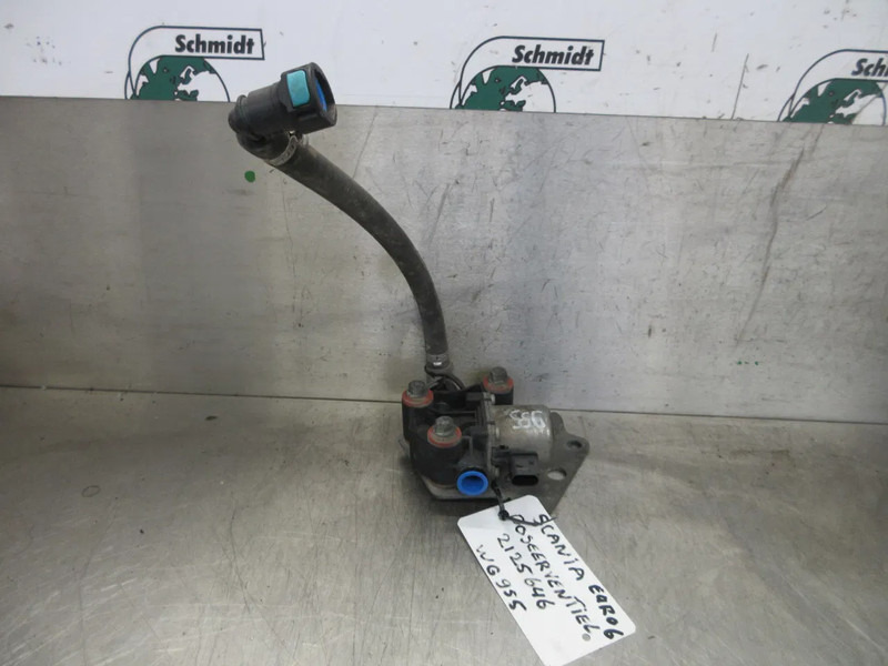 Scania 2125646 AD BLUE DOSEERMODULE SCANIA S 450 NGS EURO 6 - Muffler/ Exhaust system for Truck: picture 3 Scania 2125646 AD BLUE DOSEERMODULE SCANIA S 450 NGS EURO 6 - Muffler/ Exhaust system for Truck: picture 3