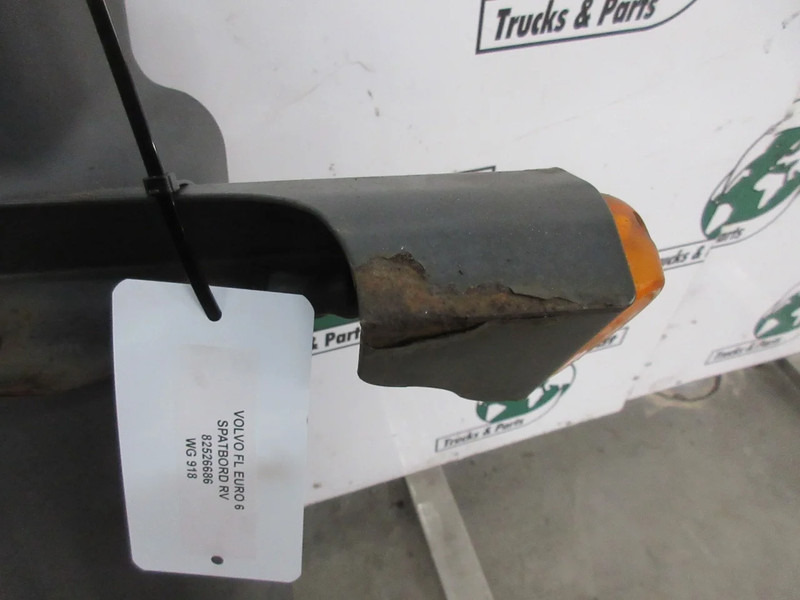 Volvo FL 82526686 SPATBORD RV EURO 6 - Body and exterior for Truck: picture 3 Volvo FL 82526686 SPATBORD RV EURO 6 - Body and exterior for Truck: picture 3
