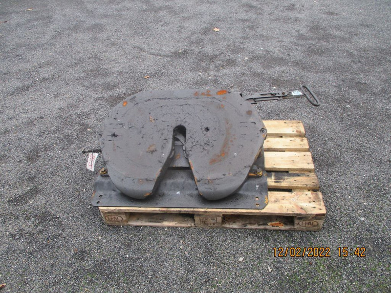 Jost 2016 D152 // G50X JSK40 SCHOTEL IVECO HI WAY EURO 6 - Fifth wheel coupling for Truck: picture 4 Jost 2016 D152 // G50X JSK40 SCHOTEL IVECO HI WAY EURO 6 - Fifth wheel coupling for Truck: picture 4