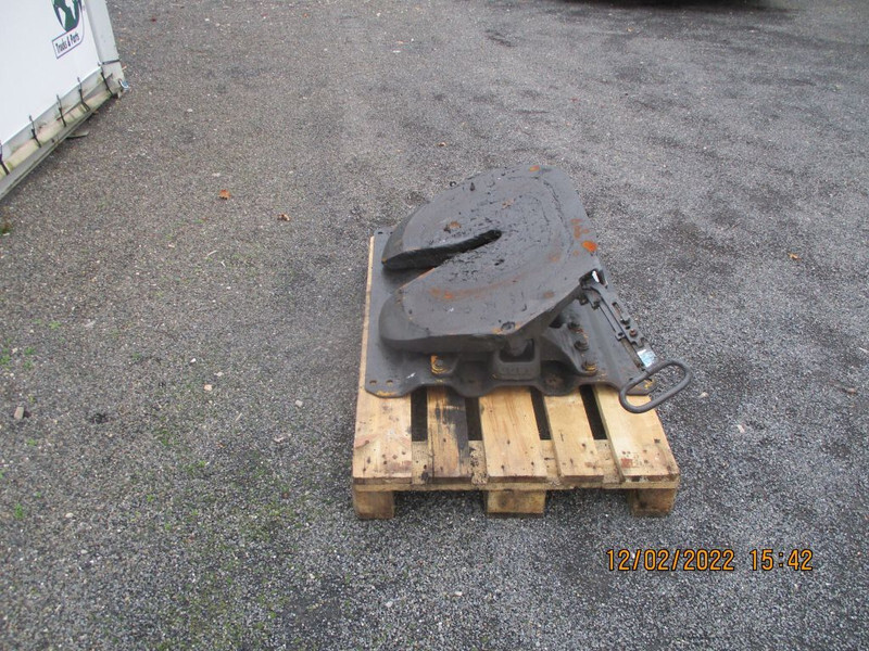 Jost 2016 D152 // G50X JSK40 SCHOTEL IVECO HI WAY EURO 6 - Fifth wheel coupling for Truck: picture 3 Jost 2016 D152 // G50X JSK40 SCHOTEL IVECO HI WAY EURO 6 - Fifth wheel coupling for Truck: picture 3