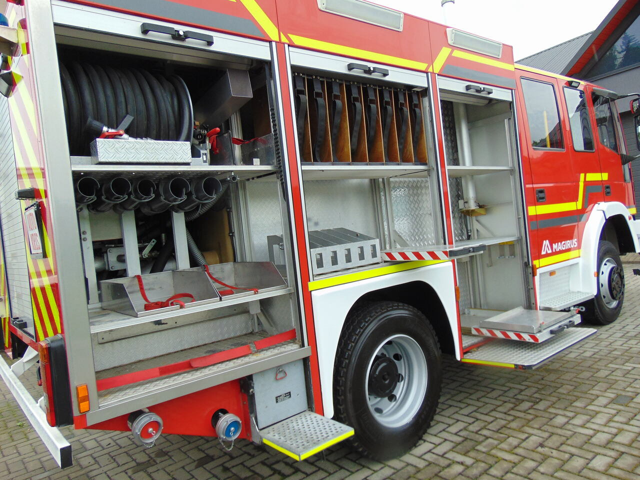 IVECO EuroFire 140E24 4x4 MAGIRUS leasing IVECO EuroFire 140E24 4x4 MAGIRUS: picture 13
