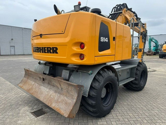 Liebherr A914 Litronic - Wheel excavator: picture 4 Liebherr A914 Litronic - Wheel excavator: picture 4