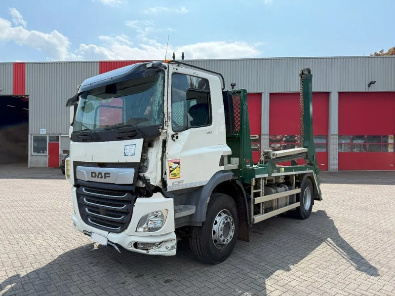 DAF CF410 / ENGINE RUNNING / ONLY:74525 KM / HYVA SKIPLOADER 3250 KG / AIRCO / AUTOMATIC / EURO-6 / 2020 - Skip loader truck: picture 1 DAF CF410 / ENGINE RUNNING / ONLY:74525 KM / HYVA SKIPLOADER 3250 KG / AIRCO / AUTOMATIC / EURO-6 / 2020 - Skip loader truck: picture 1