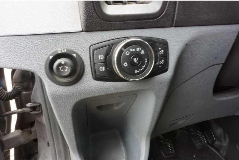 Ford Transit L4 / DOUBLE AIR REAR / ONLY:164649 KM / ENGINE IS LOOSE BUT DONT' START / MANUAL / EURO-6 / 2017 leasing Ford Transit L4 / DOUBLE AIR REAR / ONLY:164649 KM / ENGINE IS LOOSE BUT DONT' START / MANUAL / EURO-6 / 2017: picture 5