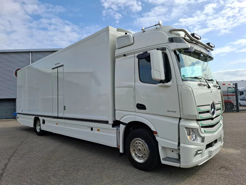 Mercedes-Benz Actros 1843 / GERMAN FLOWER TRUCK / 162021 KM / ISOLATED BOX / COOL & HEATED / NAVI / PLATFORM 1500 KG / TOP CONDITION / FULL-AI - Vending truck: picture 2 Mercedes-Benz Actros 1843 / GERMAN FLOWER TRUCK / 162021 KM / ISOLATED BOX / COOL & HEATED / NAVI / PLATFORM 1500 KG / TOP CONDITION / FULL-AI - Vending truck: picture 2