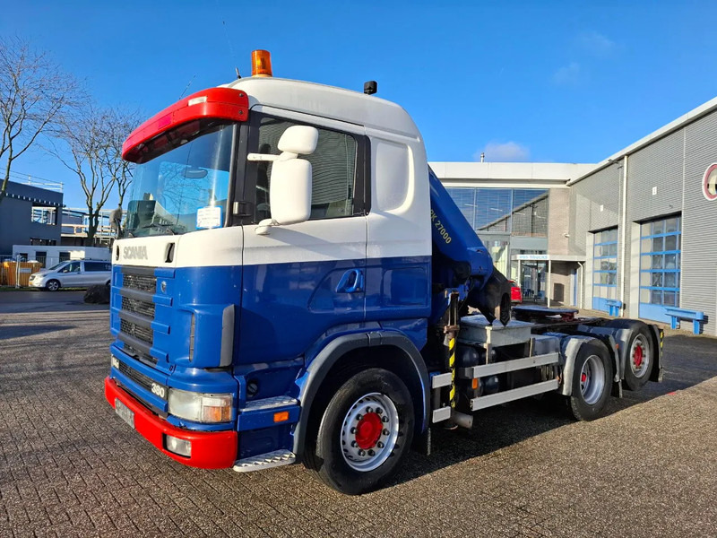 Scania 114G-380 / PALFINGER PK27000 / 16.8 METER / REMOTE / LIFT+LENKACHSE / 635772 KM / MANUAL / EURO-3 / 2002 - Crane truck: picture 3 Scania 114G-380 / PALFINGER PK27000 / 16.8 METER / REMOTE / LIFT+LENKACHSE / 635772 KM / MANUAL / EURO-3 / 2002 - Crane truck: picture 3