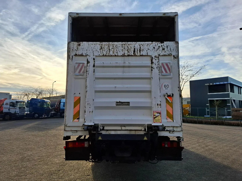 Scania 124L-420 / RETARDER / ONLY:736919 KM / DOUBLE TANK / PLATFORM 2TON / FIRST OWNER / AIRCO / MANUAL / EURO-3 / 2003 - Curtain side truck: picture 4 Scania 124L-420 / RETARDER / ONLY:736919 KM / DOUBLE TANK / PLATFORM 2TON / FIRST OWNER / AIRCO / MANUAL / EURO-3 / 2003 - Curtain side truck: picture 4