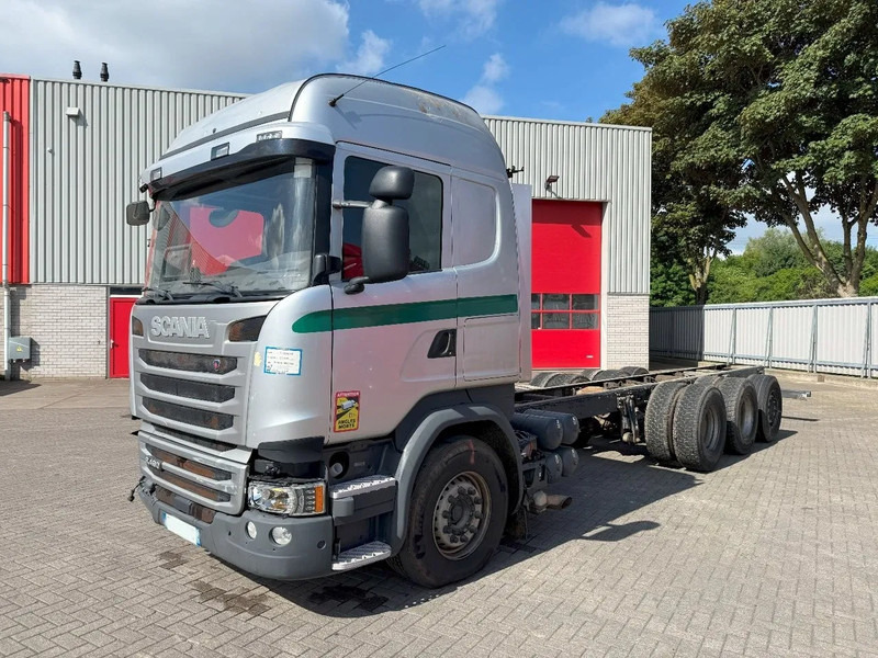 Scania R490 / 8X4 / ENGINE RUNNING / RETARDER / 9 TON FRONT AXLE / LIFT+LENKACHSE / AUTOMATIC / EURO-6 / 2017 - Cab chassis truck: picture 1 Scania R490 / 8X4 / ENGINE RUNNING / RETARDER / 9 TON FRONT AXLE / LIFT+LENKACHSE / AUTOMATIC / EURO-6 / 2017 - Cab chassis truck: picture 1