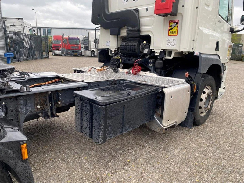 Tractor unit DAF CF450 / ADR / INTARDER / LWDS / ONLY:423325 KM / PARKCOOL / AUTOMATIC / EURO-6 / 2018: picture 9