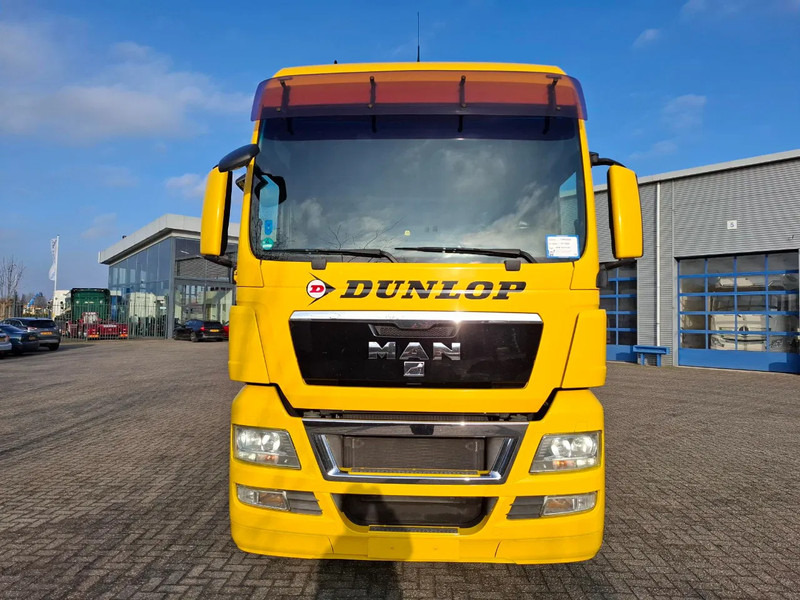 MAN TGX18.440 / INTARDER / ONLY:246758 KM / NAVI / COMPLETE COMBINATION / MANUAL / EURO-4 / 2008 - Tractor unit: picture 5 MAN TGX18.440 / INTARDER / ONLY:246758 KM / NAVI / COMPLETE COMBINATION / MANUAL / EURO-4 / 2008 - Tractor unit: picture 5