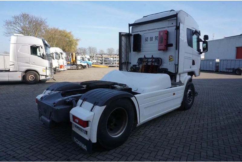 Scania R450 / ENGINE RUNNING / RETARDER / PTO PREPAIRED / ALCOA / AUTOMATIC / EURO-6 / 2014 - Tractor unit: picture 4 Scania R450 / ENGINE RUNNING / RETARDER / PTO PREPAIRED / ALCOA / AUTOMATIC / EURO-6 / 2014 - Tractor unit: picture 4