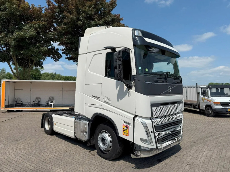 Volvo FH5-500 / ENGINE RUNNING / TURBO COMPOUND / ONLY:434243 KM / VEB+ / PARKCOOL / DOUBLE TANK / EURO-6 / 2021 - Tractor unit: picture 2 Volvo FH5-500 / ENGINE RUNNING / TURBO COMPOUND / ONLY:434243 KM / VEB+ / PARKCOOL / DOUBLE TANK / EURO-6 / 2021 - Tractor unit: picture 2