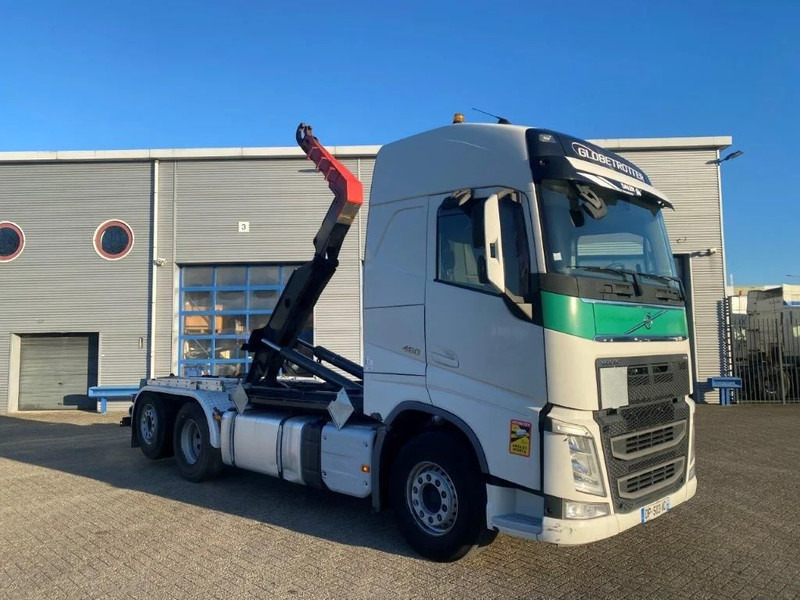 Volvo FH4-460 / VEB / I-PARKCOOL / 9000KG FRONT AXLE / DALBY HOOK 14250KG / AUTOMATIC / EURO-6 / 2015 - Hook lift truck: picture 2 Volvo FH4-460 / VEB / I-PARKCOOL / 9000KG FRONT AXLE / DALBY HOOK 14250KG / AUTOMATIC / EURO-6 / 2015 - Hook lift truck: picture 2