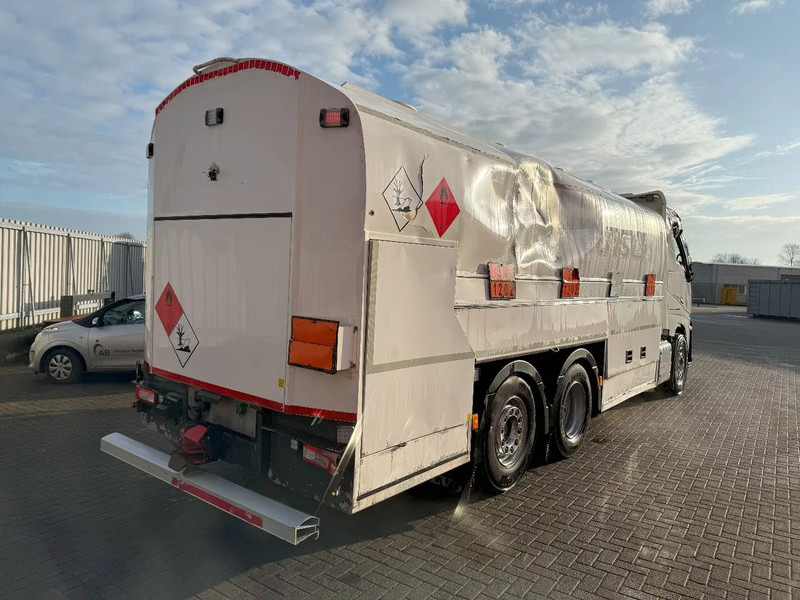 Volvo FH5-500 6X2 / ENGINE RUNNING / LIFT+LENKACHSE / FULL AIR / ADR / EUROTANK / 9-TON FRONT AXLE / I-SAVE / EURO-6 / 2022 - Tanker truck: picture 5 Volvo FH5-500 6X2 / ENGINE RUNNING / LIFT+LENKACHSE / FULL AIR / ADR / EUROTANK / 9-TON FRONT AXLE / I-SAVE / EURO-6 / 2022 - Tanker truck: picture 5