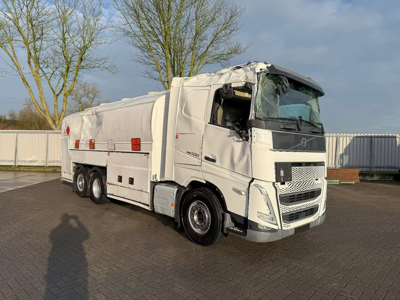 Volvo FH5-500 6X2 / ENGINE RUNNING / LIFT+LENKACHSE / FULL AIR / ADR / EUROTANK / 9-TON FRONT AXLE / I-SAVE / EURO-6 / 2022 - Tanker truck: picture 2 Volvo FH5-500 6X2 / ENGINE RUNNING / LIFT+LENKACHSE / FULL AIR / ADR / EUROTANK / 9-TON FRONT AXLE / I-SAVE / EURO-6 / 2022 - Tanker truck: picture 2