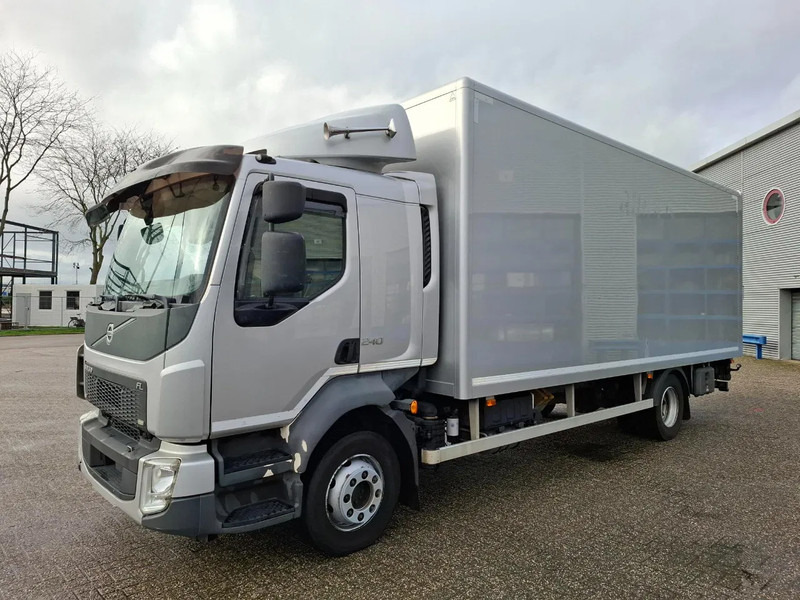 Volvo FL 240 / ONLY:340697 KM / BIG PLATFORM 2TON / TUV:29-01-2026 / LWDS / NAVI / SIDE DOOR / AUTOMATIC / EURO-6 / 2018 - Box truck: picture 1 Volvo FL 240 / ONLY:340697 KM / BIG PLATFORM 2TON / TUV:29-01-2026 / LWDS / NAVI / SIDE DOOR / AUTOMATIC / EURO-6 / 2018 - Box truck: picture 1