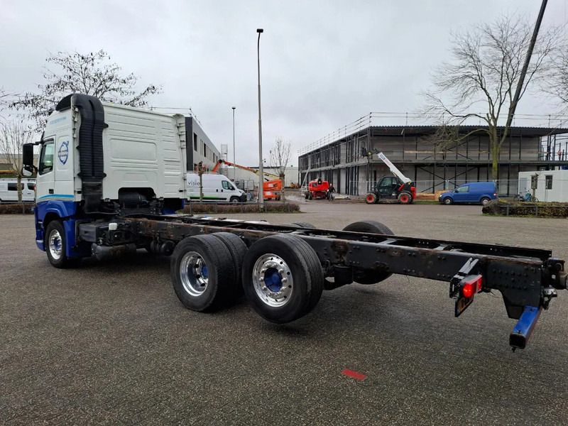 Volvo FM11-460 / NL TRUCK / LIFT+LENKACHSE / ONLY:355342 KM / DYNAMIC STEERING / LWDS / NAVI / ALCOA / TUV:07-01-2026 / INLINER / EURO - Cab chassis truck: picture 4 Volvo FM11-460 / NL TRUCK / LIFT+LENKACHSE / ONLY:355342 KM / DYNAMIC STEERING / LWDS / NAVI / ALCOA / TUV:07-01-2026 / INLINER / EURO - Cab chassis truck: picture 4