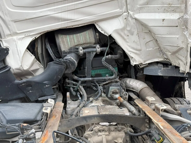Cab chassis truck Volvo FMX5-430 / 8X4 / ONLY:31000 KM / VEB / ALCOA / PTO / AUTOMATIC / EURO-6 / 2023: picture 15