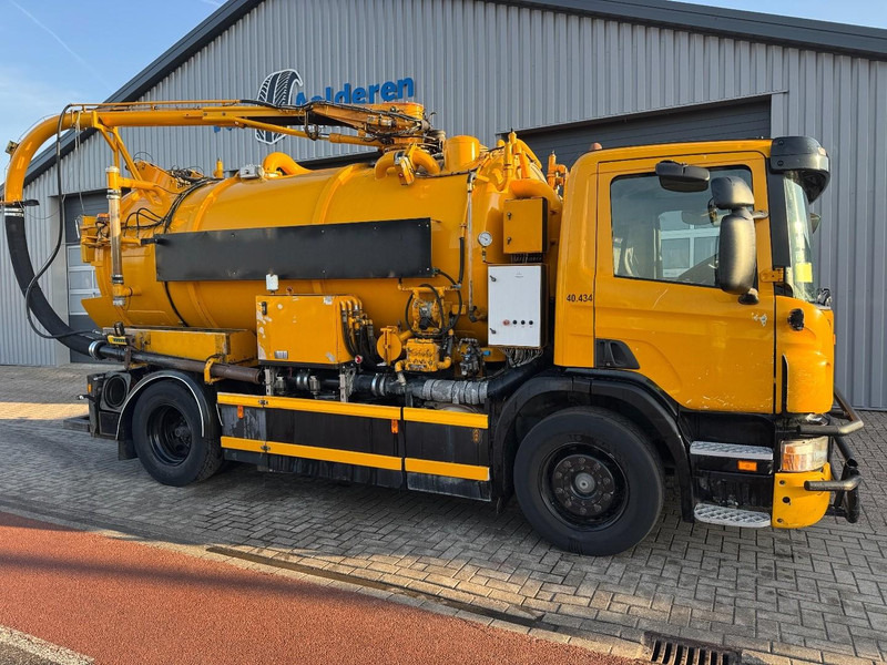 Scania P270 DB4x2 Saug- / Druck / HD Pump - Tanker truck: picture 2 Scania P270 DB4x2 Saug- / Druck / HD Pump - Tanker truck: picture 2