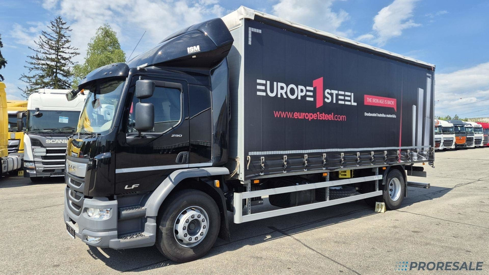 DAF LF 290 FA Sleeper Cab EURO 6 - valník s plachtou - Curtain side truck: picture 2 DAF LF 290 FA Sleeper Cab EURO 6 - valník s plachtou - Curtain side truck: picture 2