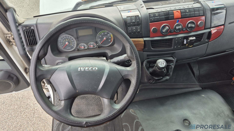 IVECO EUROCARGO ML 120E25 EURO 5 - valník s plachtou - Curtain side truck: picture 4 IVECO EUROCARGO ML 120E25 EURO 5 - valník s plachtou - Curtain side truck: picture 4