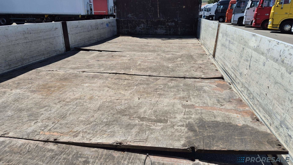 IVECO EUROCARGO ML 80E17 - valník - Dropside/ Flatbed truck: picture 4 IVECO EUROCARGO ML 80E17 - valník - Dropside/ Flatbed truck: picture 4