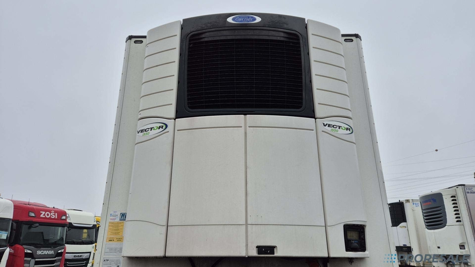 SCHMITZ CARGOBULL SKO 24/L - 13.4 FP60 - mrazírenský návěs + diesel-elektrický agregát VECTOR 1550 - Refrigerator semi-trailer: picture 4 SCHMITZ CARGOBULL SKO 24/L - 13.4 FP60 - mrazírenský návěs + diesel-elektrický agregát VECTOR 1550 - Refrigerator semi-trailer: picture 4