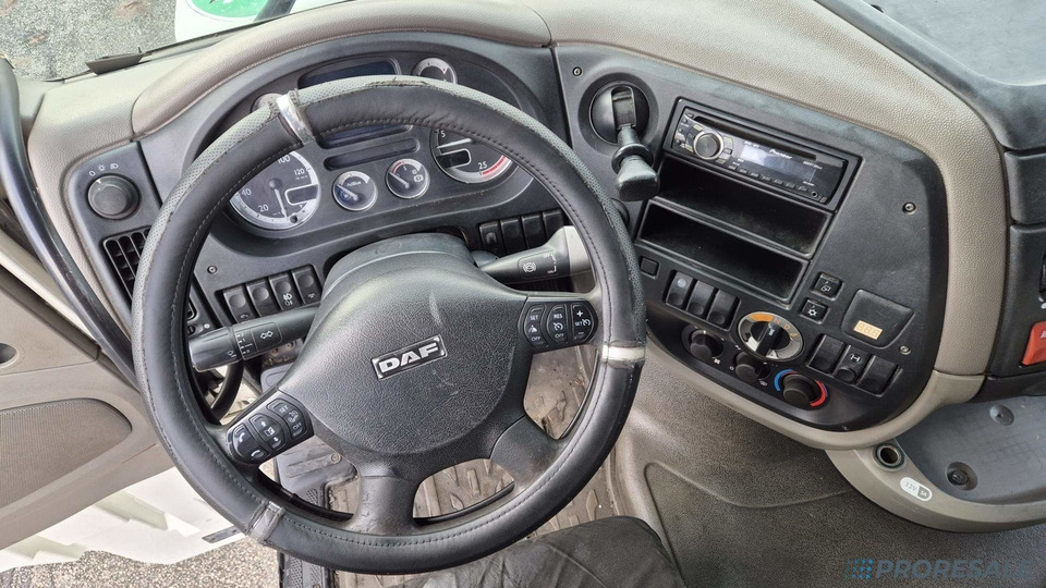 DAF FT XF 105.460 SC EURO 5 EEV - Tractor unit: picture 4 DAF FT XF 105.460 SC EURO 5 EEV - Tractor unit: picture 4