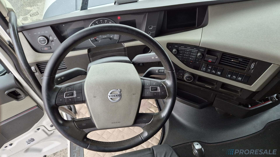 VOLVO FH 500 GLOBE EURO 6 - Tractor unit: picture 4 VOLVO FH 500 GLOBE EURO 6 - Tractor unit: picture 4