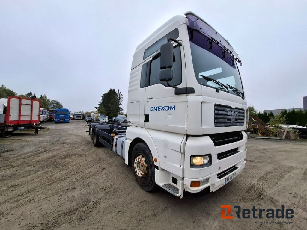 2000mod. MAN 26.410 fnllc containerbil - Cab chassis truck: picture 1 2000mod. MAN 26.410 fnllc containerbil - Cab chassis truck: picture 1