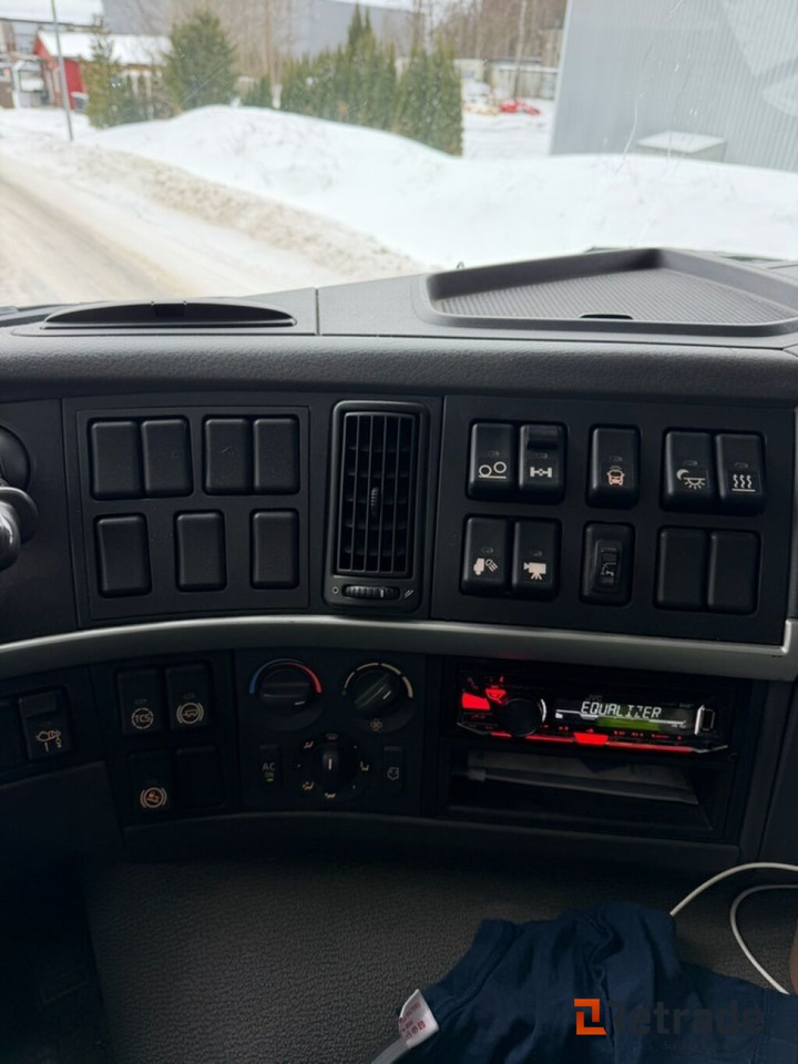 Dropside/ Flatbed truck, Crane truck 2012mod.VOLVO FM 420hk: picture 10