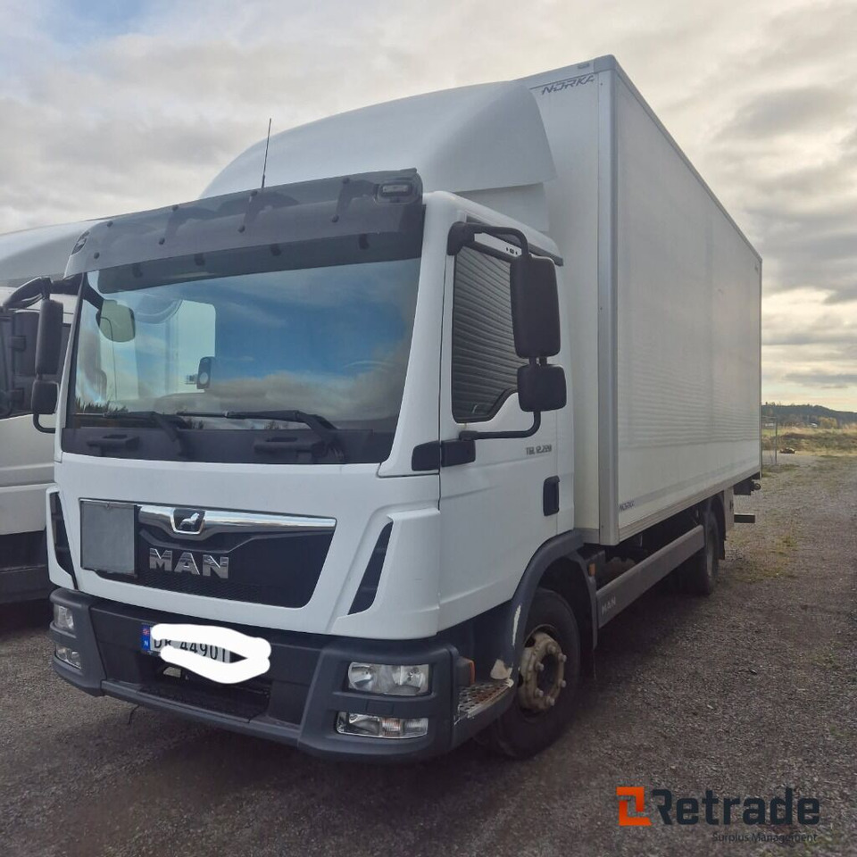 2018 MAN TGL 12.220 - Box truck: picture 1 2018 MAN TGL 12.220 - Box truck: picture 1
