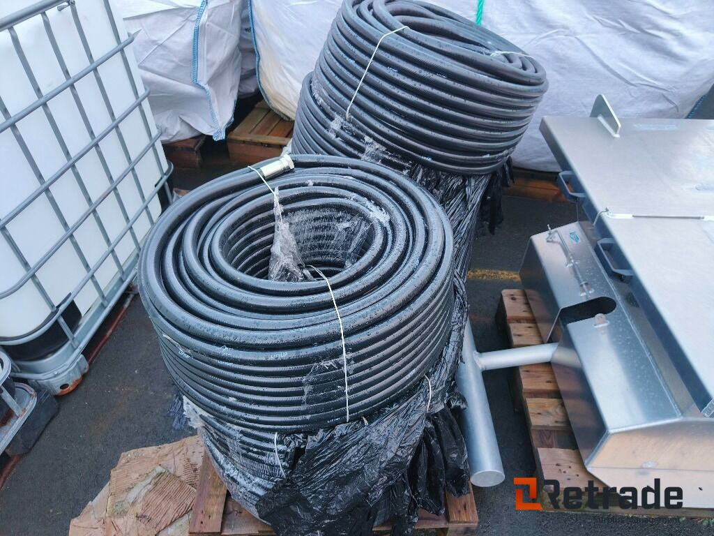 630m Ny luft/vann slange, 25x31 Reinforced PVC Hose - Tool/ Equipment: picture 5 630m Ny luft/vann slange, 25x31 Reinforced PVC Hose - Tool/ Equipment: picture 5