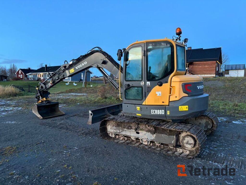 Grävmaskin Volvo ECR88D med redskap - Construction machinery: picture 4 Grävmaskin Volvo ECR88D med redskap - Construction machinery: picture 4